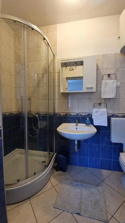 Apartman Filis 赫瓦尔 外观 照片